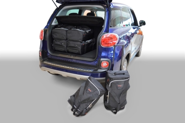 images/productimages/small/f20302s-fiat-500l-2012-car-bags-1.jpg